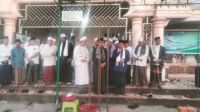wagub saat menghadiri kegiatan subuh keliling dan peletakan batu pertama pembangunan perluasan masjid babussalam rt. 12 kelurahan buluran kenali